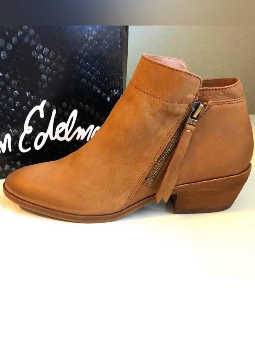 NWT SAM EDELMAN Packer Saddle Leather Ankle Boots 5.5